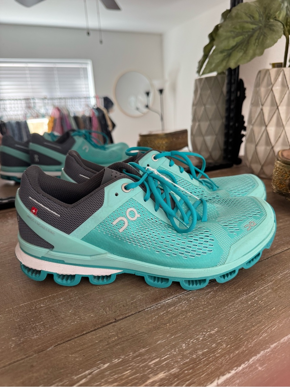 On Cloud Cloudsurfer, teal/grey - size 8.5